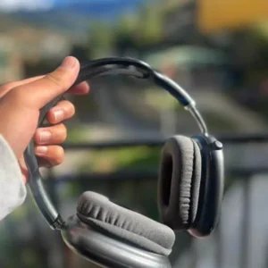 AirPods Maxx Black First Copy