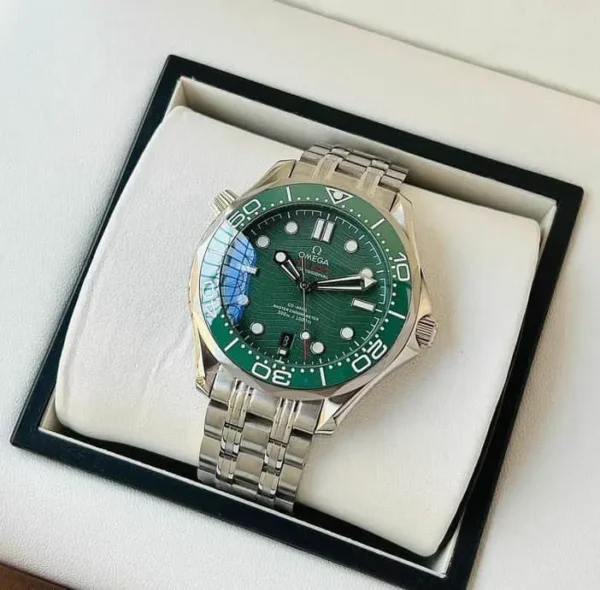 Omega Seamaster Diver 300M First Copy Watch Omega Seamaster Diver 300M First Copy Watch