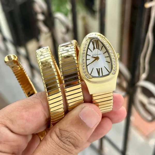 Bvlgari Snake Serpenti Spiga First Copy Watch for Her Bvlgari Snake Serpenti Spiga First Copy Watch for Her