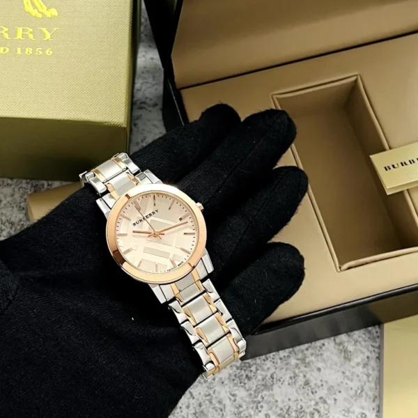 Burberry BU9025 First Copy Watch