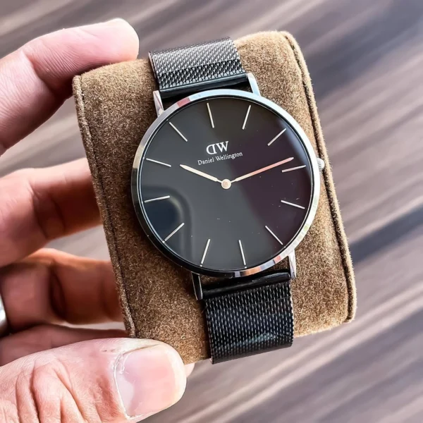 Daniel Wellington Black First Copy Watch