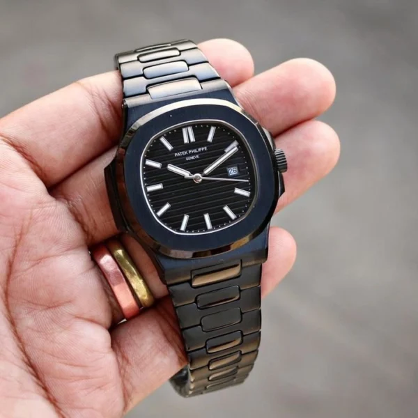 Patek Philippe Nautilus First Copy (2) Patek Philippe Nautilus First Copy
