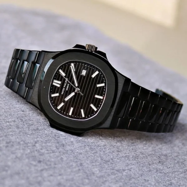 Patek Philippe Nautilus First Copy (3) Patek Philippe Nautilus First Copy