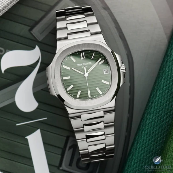 Patek Philippe Watch India Green Dial Buy in Kolkata (4) Patek Philippe Watch India Green Dial Buy in Kolkata