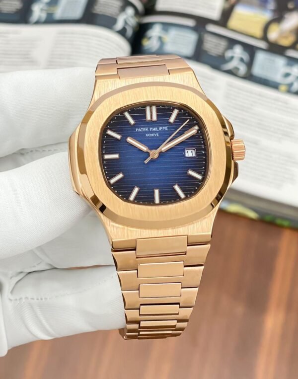 Patek Philippe Nautilus First Copy Watch Patek Philippe Nautilus First Copy Watch