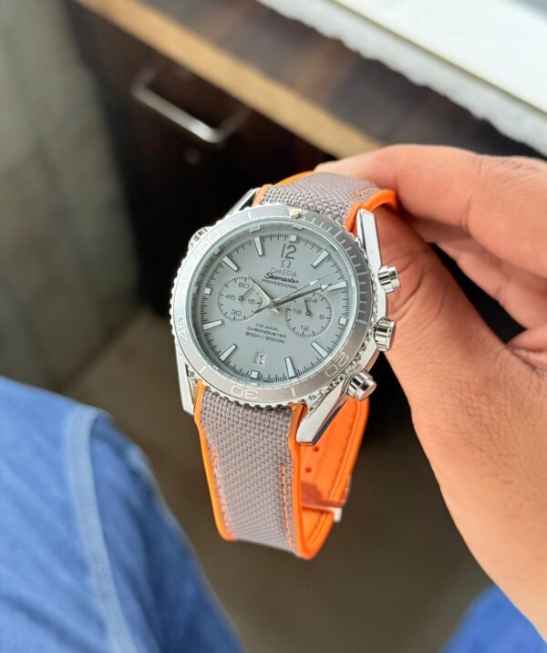 Iconic Style with Omega Seamaster First Copy Watch