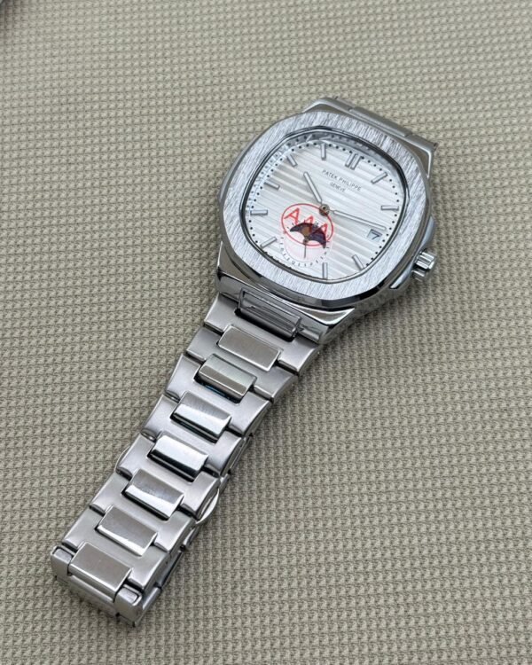 Elegant Design with Patek Philippe First Copy Watch Elegant Design with Patek Philippe First Copy Watch
