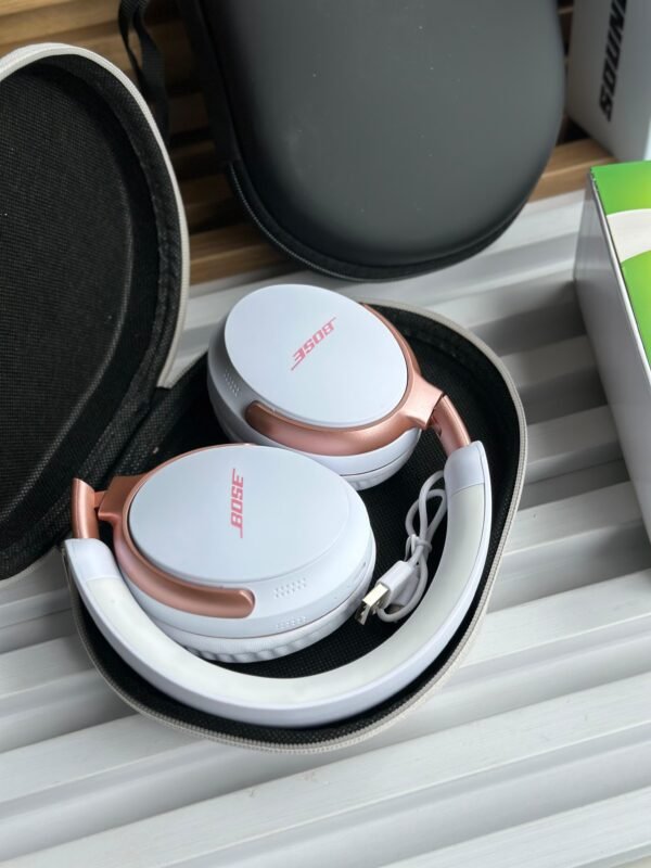 Bose QC Ultra First Copy Headphones in gujrat at Zest Shop