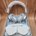 AirPods Maxx First Copy in Gujrat at Zest Shop