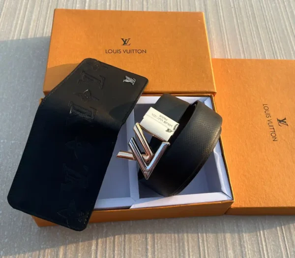 LV Wallet & Reversible Belt Combo Premium Gift Set 7AA First Copy
